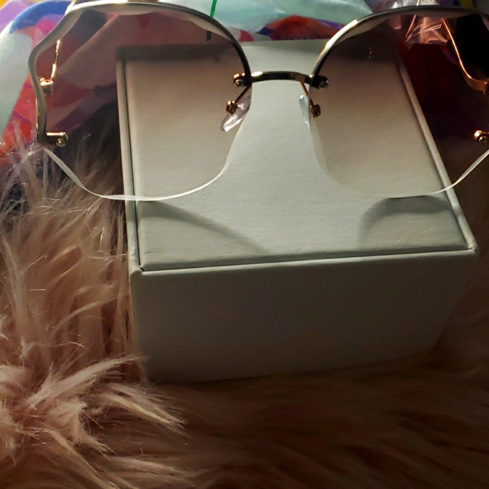 Fashion Shades 😎
